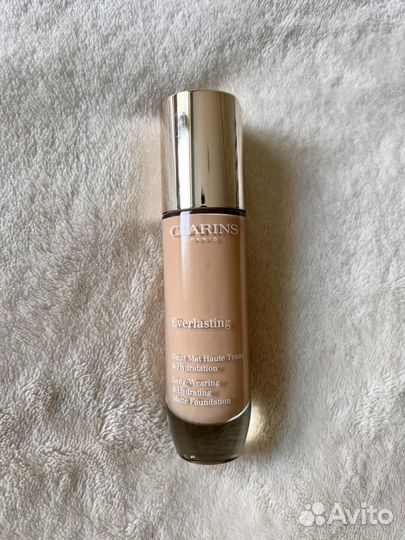 Крем тональный clarins