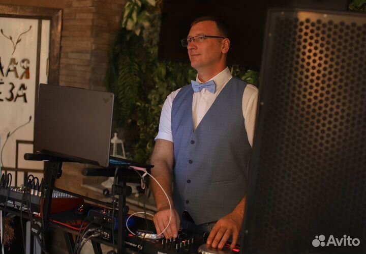 DJ-Василий музыкант,вокалист,певец