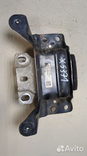 Подушка крепления кпп Skoda Karoq 2017, 2018