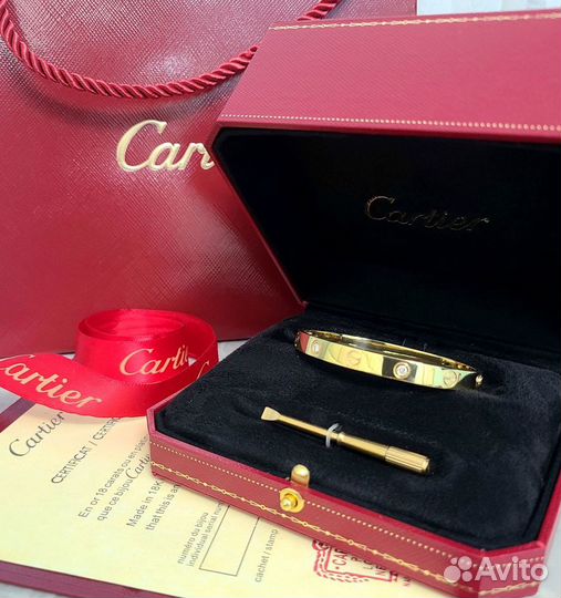 Золотой браслет cartier love с бриллиантами