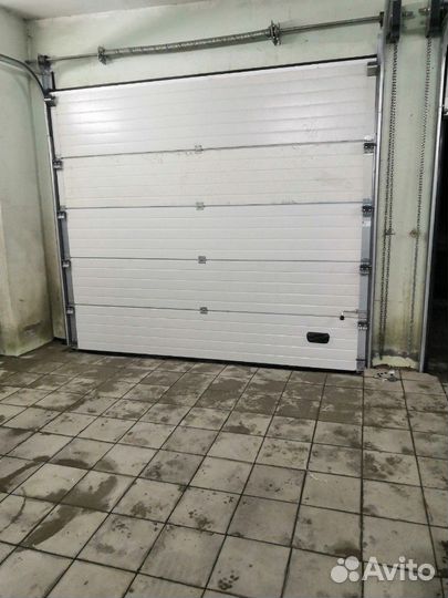 Установка и ремонт секционных автоматических ворот