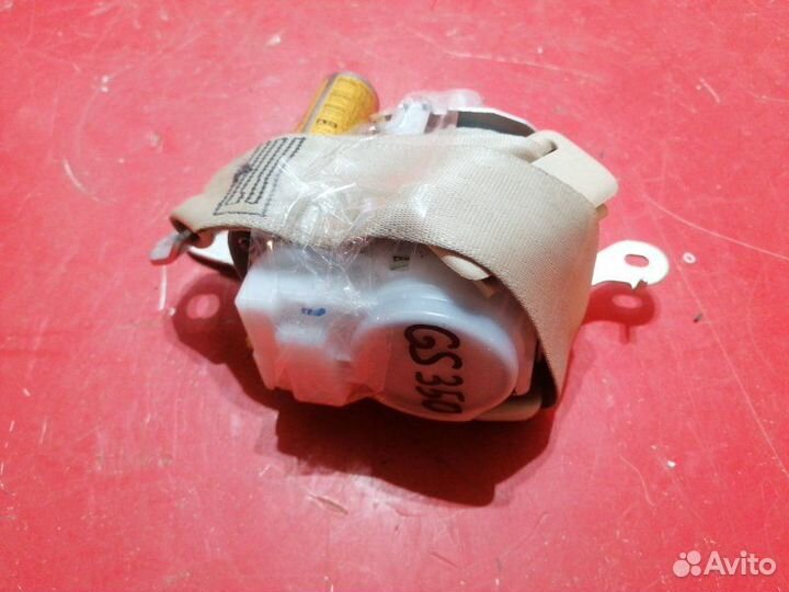 Ремень безопасности Lexus Gs350