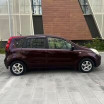 Nissan Note 1.6 AT, 2009, 220 000 км, с пробегом, цена 495 000 руб.