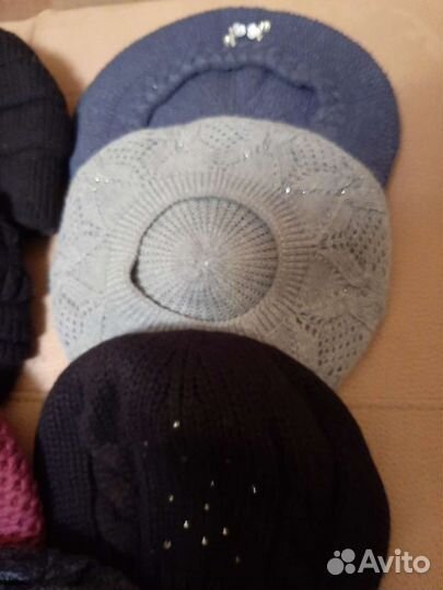 Береты и шапки. пакетом
