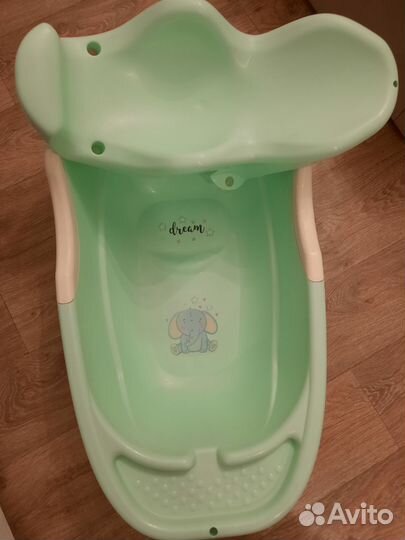 Ванночка для купания новорожденного