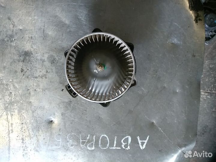 Моторчик отопителя Chevrolet Lacetti