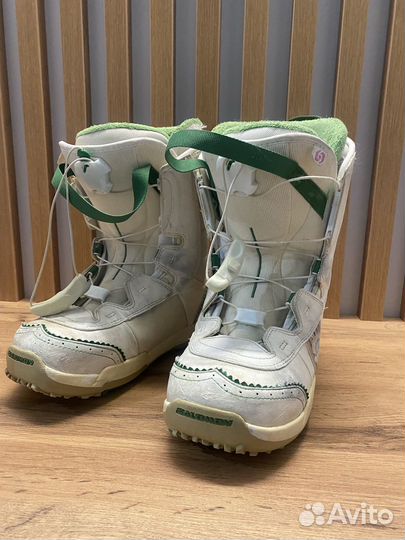 Сноубордические ботинки женские