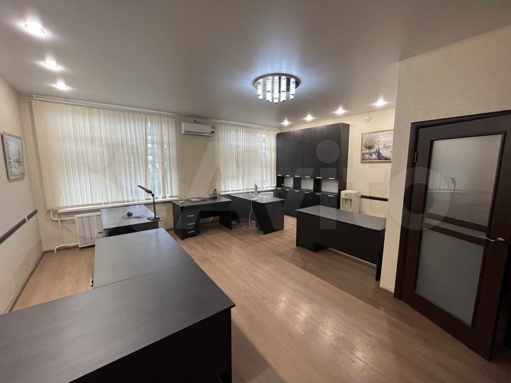 Офис в Центре из двух кабинетов, 70 м²