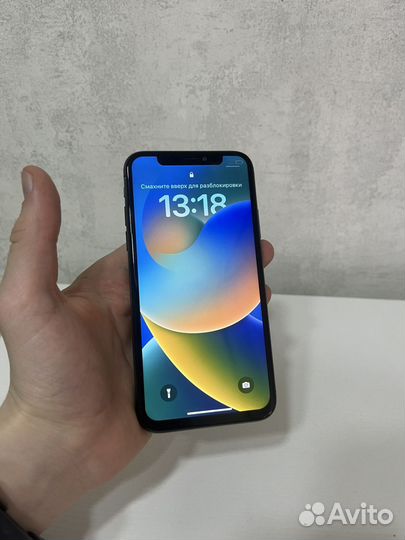 iPhone X, 64 ГБ