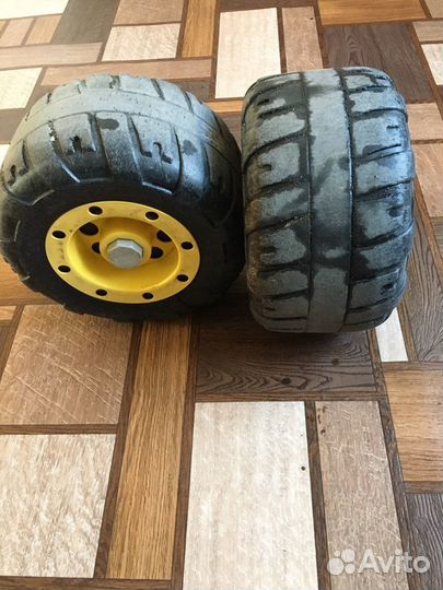 Peg-Perego Колеса для детского электромобиля