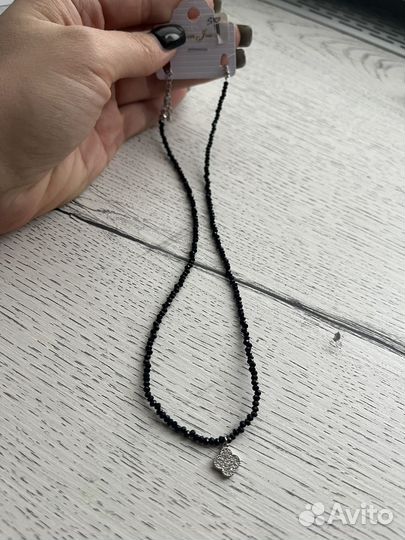 Колье чокер