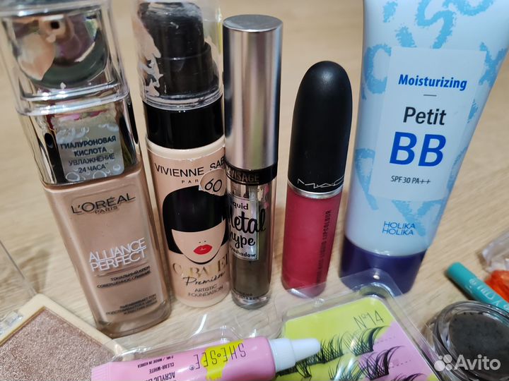 Набор косметики пакетом