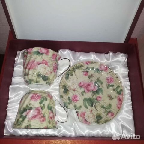 Фарфоровая чайная пара