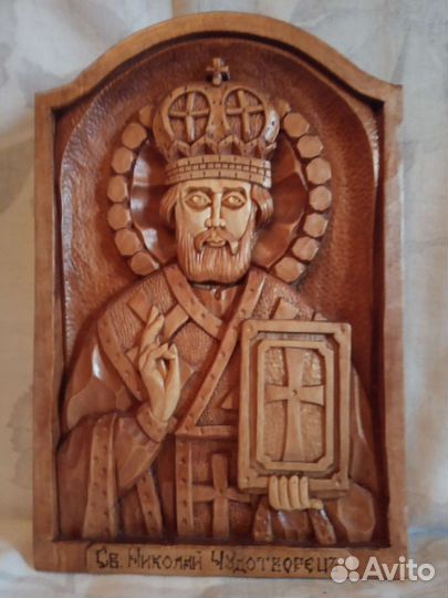 Продам ручную художественную работу по дереву