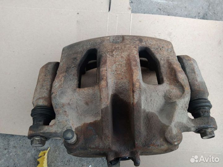 Супрорт передний правый