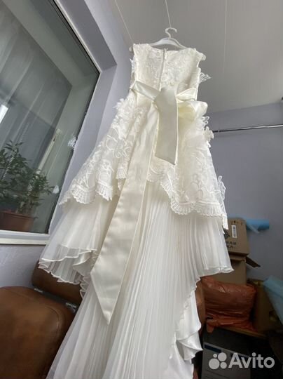 Нарядное платье