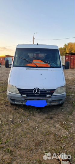 Mercedes-Benz Sprinter 2.2 МТ, 2002, 300 000 км