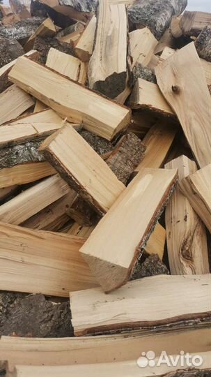Дрова березовые колотые с укладкой в машине