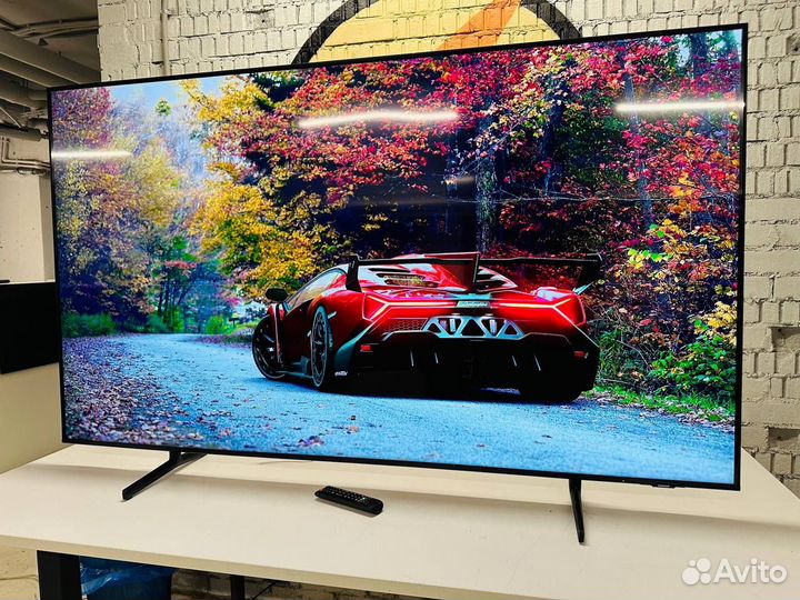 Огромнейший Samsung 190см 4К UHD SMART TV