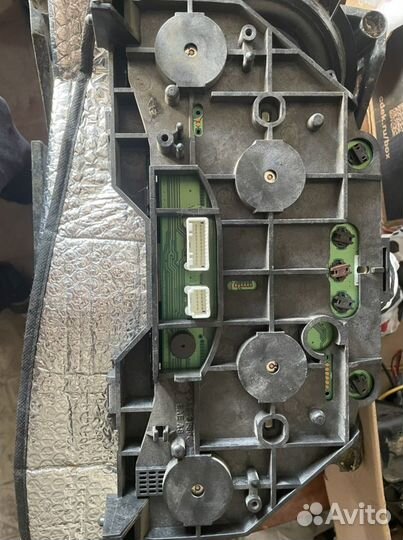 Приборная панель