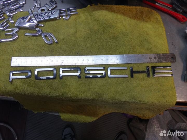 Порше Эмблема задняя Porsche
