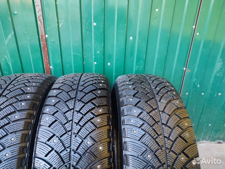 Bfgoodrich G-Force Stud 215/55 R17