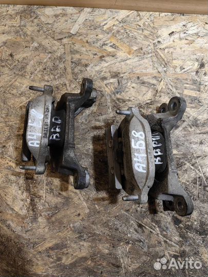 Подушка Кронштейн АКПП Ауди А4 Б8 8K0399115T