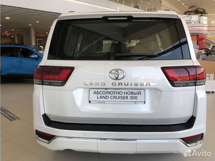 Toyota Land Cruiser 3.3 AT, 2023