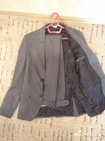 Костюм школьный темно-серого цвета на рост 158