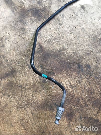 Трубка тормозная передняя левая Citroen C4