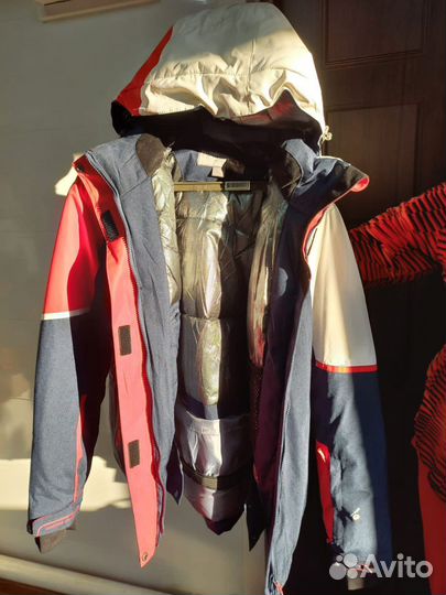 Зимний костюм для катания на лыжах и сноуборде