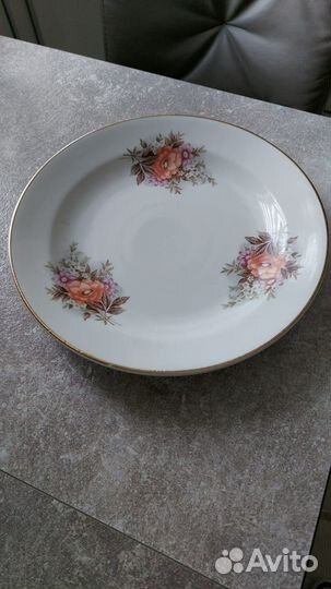 Блюдо (тарелка) большое диам. 30 см керамич. СССР