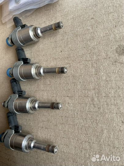 Форсунки топливные VAG 06H906036G