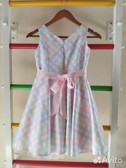 Платье праздничное