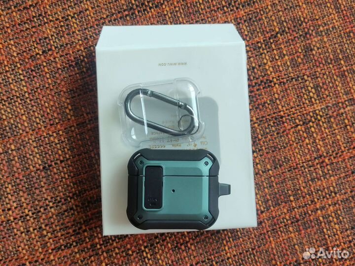Противоударный чехол-бампер для AirPods 3