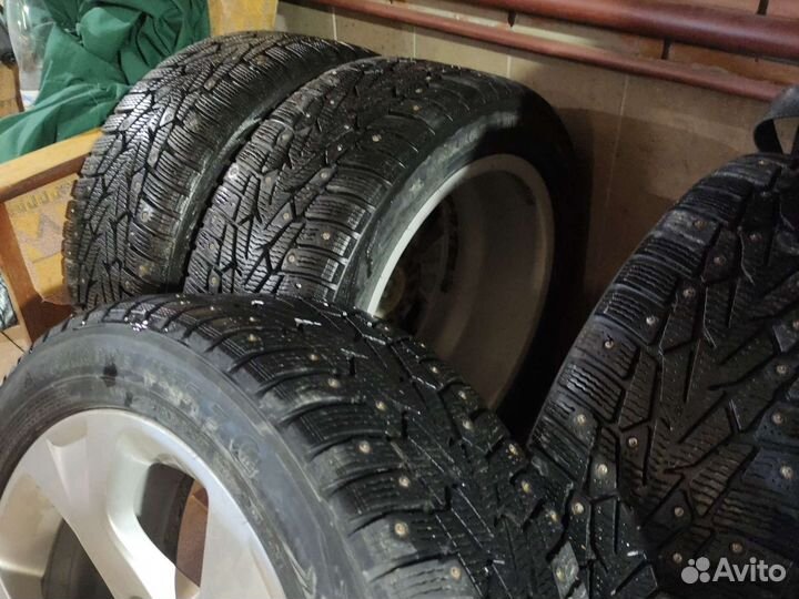 Nokian Tyres Hakkapeliitta 7 225/50 R17