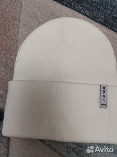 Комплект шапка и шарф новый женский