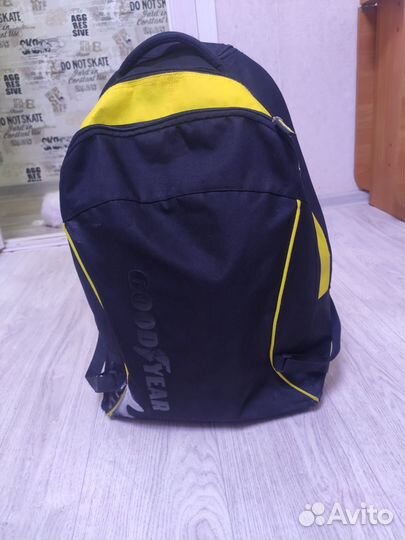 Хоккейный баул на колесах детский