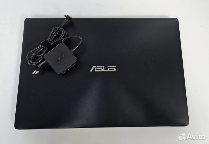 Ноутбук Asus X553S