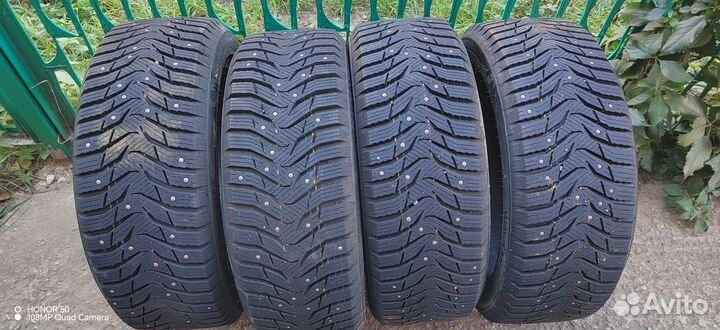 Kumho WinterCraft Ice WI31 205/50 R17