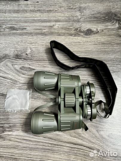 Бинокль Levenhuk Discovery Field 12x50