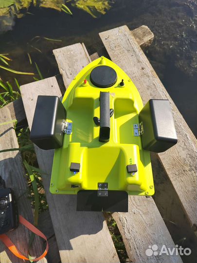 Кораблик для рыбалки с GPS