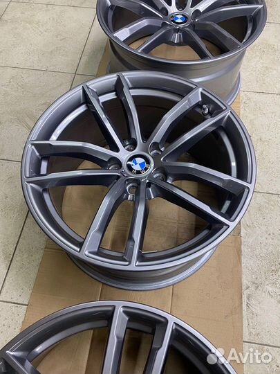 Оригинальные Диски BMW R18 стиль 662M