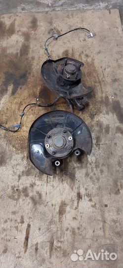 Кулак поворотный задний левый Kia Spectra