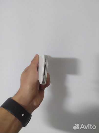 iPhone 4S, 32 ГБ