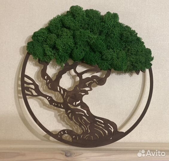 Декоративное панно дерево жизни из мха