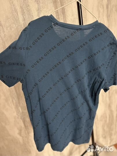 Футболка Guess унисекс