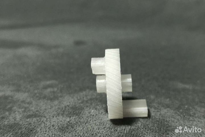 Шестеренка замка багажника kia rio x line