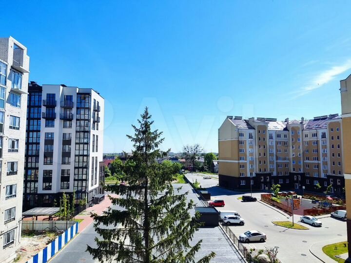 3-к. квартира, 92,4 м², 9/9 эт.