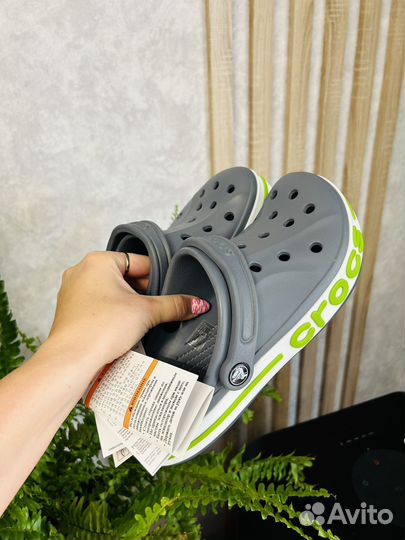 Crocs новые